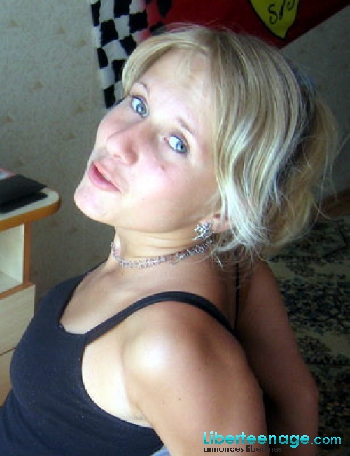 Belle Blonde 33 ans rencontre sexy