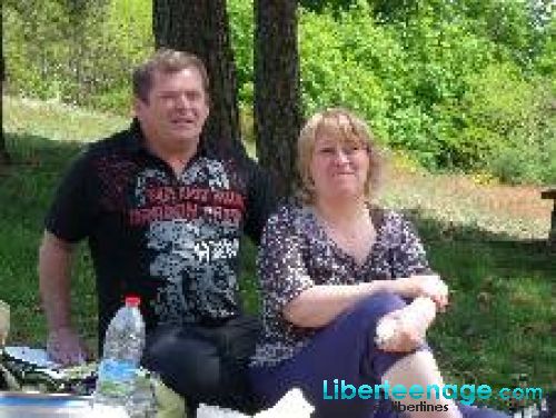 Recherche femme pour couple