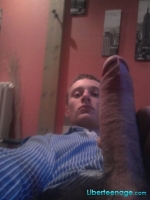 annonce libertine sexe - JH 21 ans, recherche un plan cul sur Grenoble